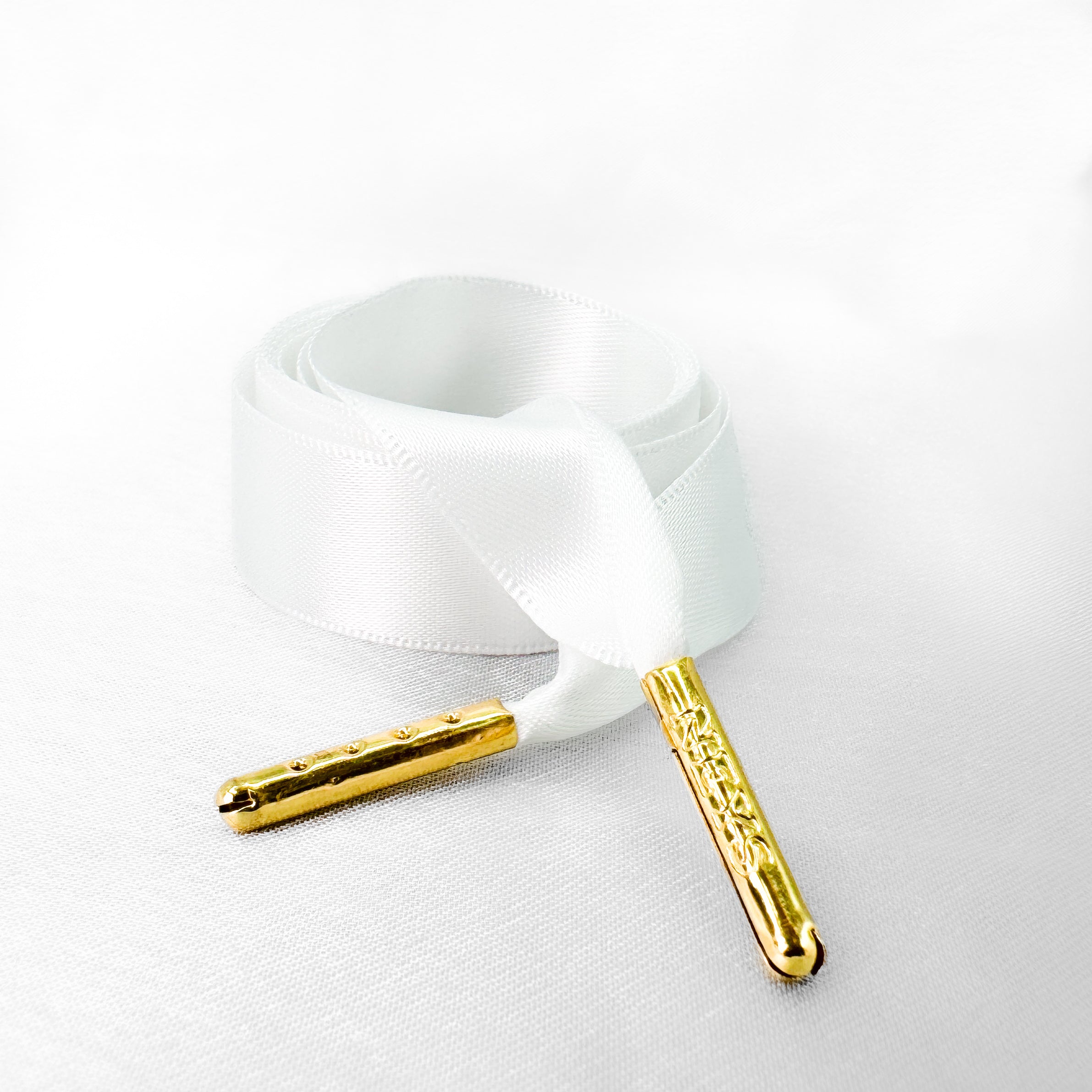 Satin Schnürsenkel für Brautsneaker