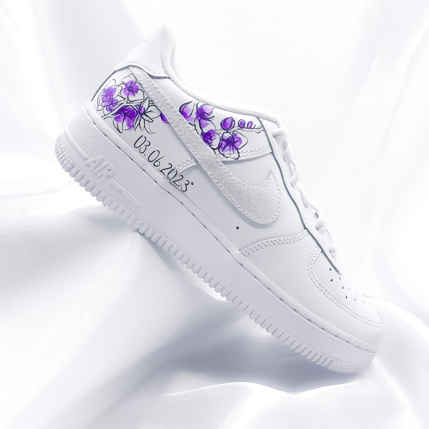 Custom Nike Air Force 1 Brautsneaker Little Flowers